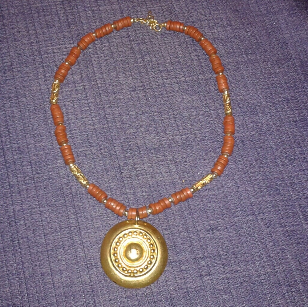 Ethnic style necklace